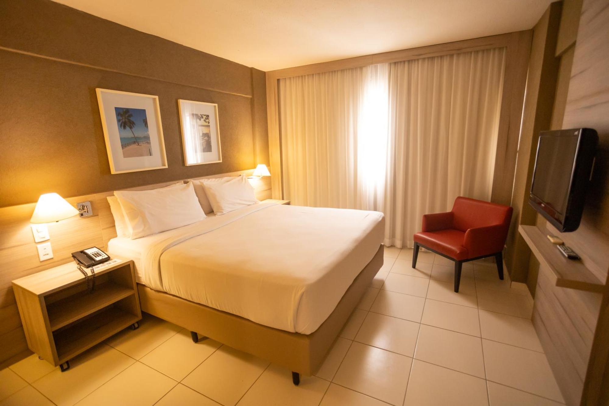 Hilton Garden Inn Maceio Bagian luar foto